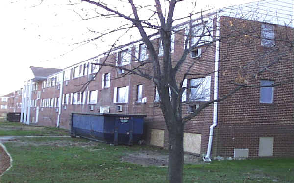 Coachman's Manor in New Castle, DE - Foto de edificio - Building Photo