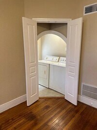 4823 Jackson St photo'