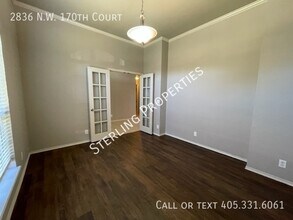2836 NW 170th Ct in Edmond, OK - Foto de edificio - Building Photo
