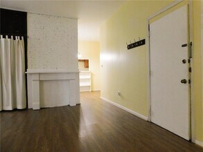 238 Lehigh Ave in Pittsburgh, PA - Foto de edificio - Building Photo