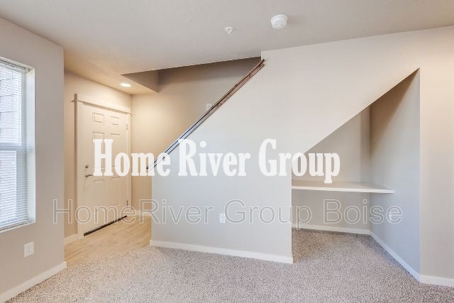 4771 N Morninggale Dr in Boise, ID - Building Photo - Building Photo