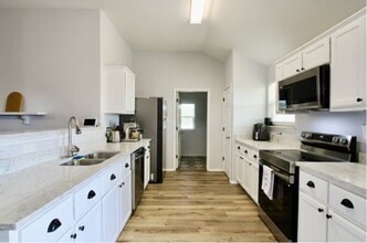 632 Apple Cross Ct in Robinson, TX - Building Photo - Building Photo