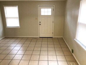 775-775 Kickapoo St in Leavenworth, KS - Building Photo - Building Photo