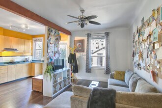 141 Beatrice St in Toronto, ON - Building Photo - Building Photo