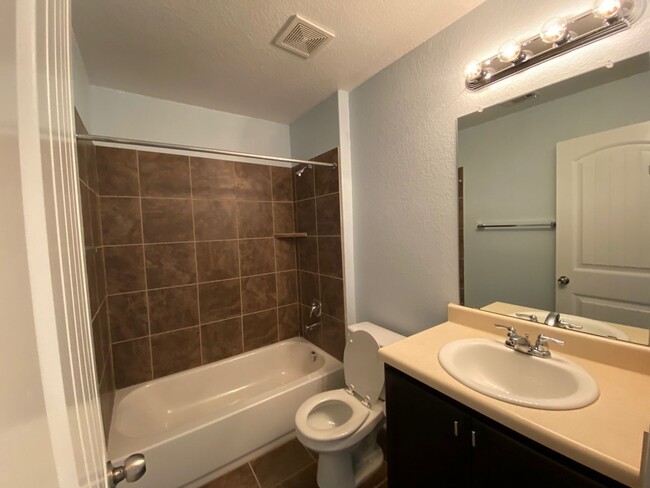 1414 Scent of Basil in San Antonio, TX - Building Photo - Building Photo