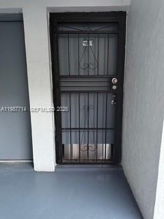 2460 SW 18th Ave in Miami, FL - Building Photo - Building Photo