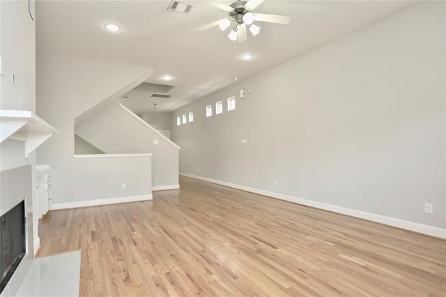 property at 3614 Main Plaza Dr