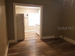 318 E Tarpon Ave in Tarpon Springs, FL - Building Photo - Building Photo