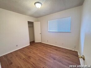 6306 Worchester Knoll in San Antonio, TX - Building Photo - Building Photo