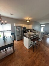 1080 Island Mist Cir in Memphis, TN - Building Photo - Building Photo