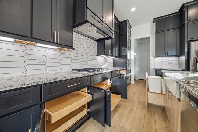 property at 28207 Cedar Peak Dr