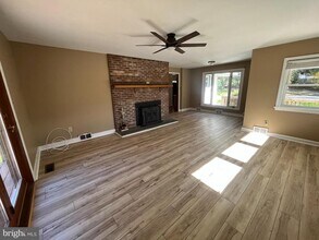 1407 Spackmans Ln in West Chester, PA - Building Photo - Building Photo