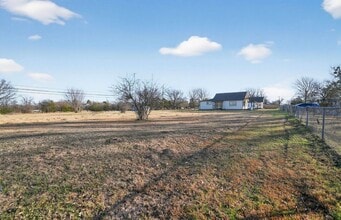 4822 Denison St in Muskogee, OK - Foto de edificio - Building Photo