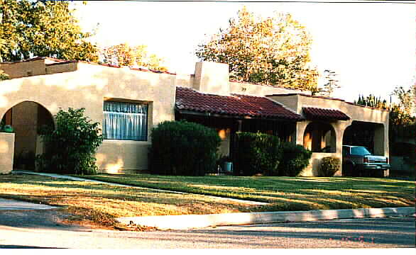 7113-7121 Garden Dr in San Bernardino, CA - Foto de edificio