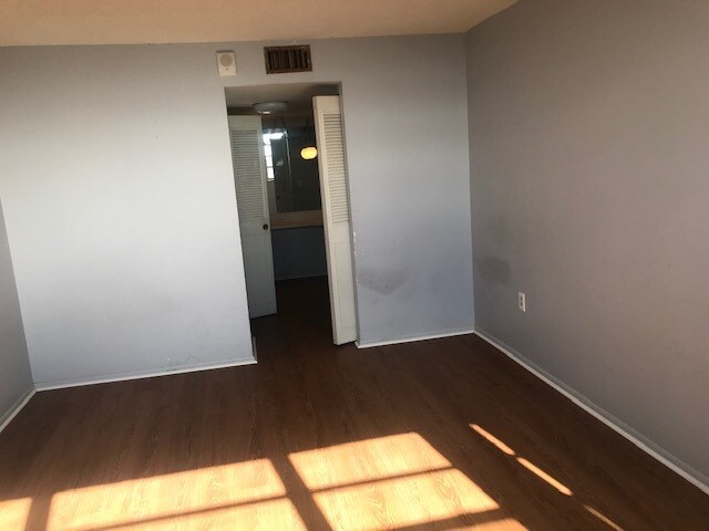 13155 Ixora Ct, Unit 804 in North Miami, FL - Foto de edificio - Building Photo