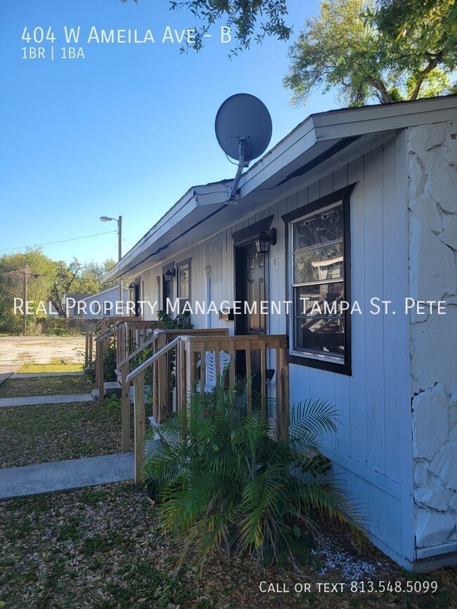 property at 404 W Amelia Ave