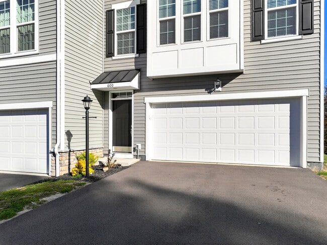 600 Dana Dr in Crafton, PA - Building Photo - Building Photo