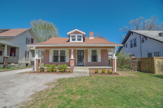 property at 935 McClurkan Ave