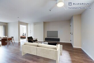 18425 Malden St in Los Angeles, CA - Building Photo - Building Photo