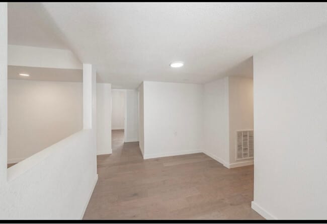 3506 S Elm Dr in Grand Prairie, TX - Foto de edificio - Building Photo