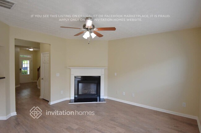 819 Forsythia Way in Canton, GA - Building Photo - Building Photo