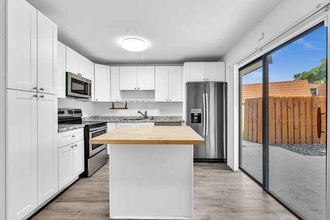 property at 3319 Spanish Wells Dr