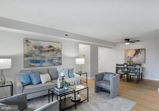 1002 Magnolia Woods Ct