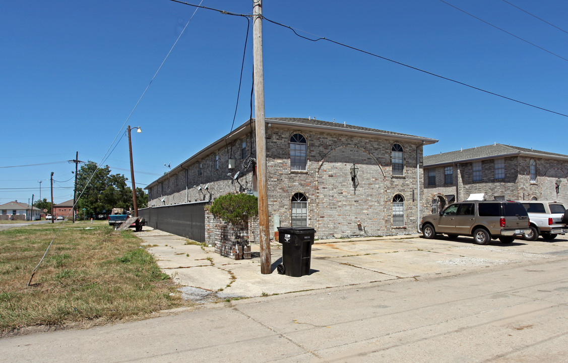 The Arabi Townhomes in Arabi, LA - Building Photo