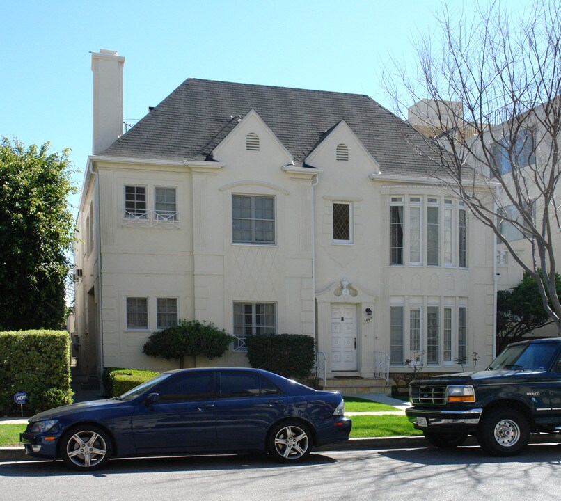 344 S Reeves Dr in Beverly Hills, CA - Foto de edificio