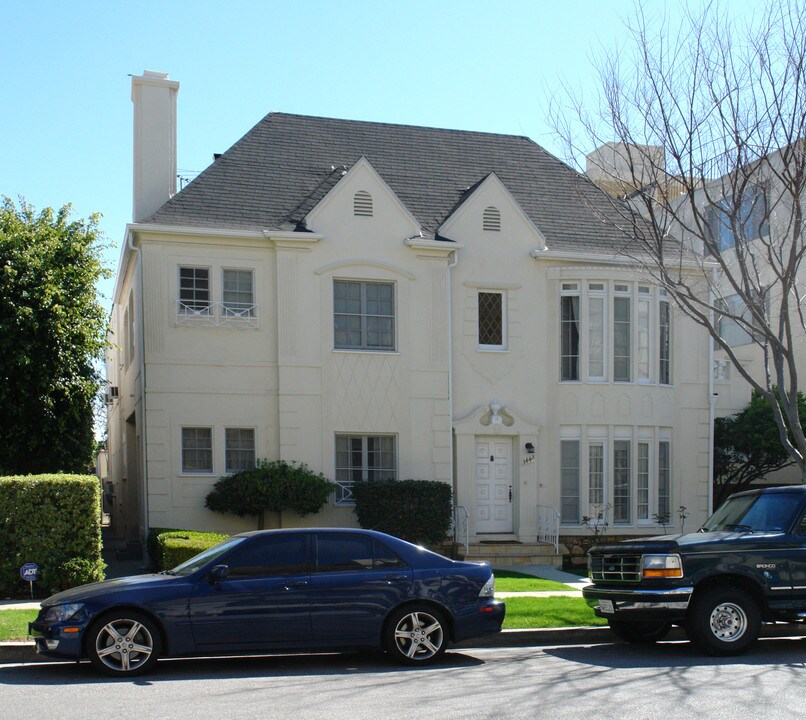 344 S Reeves Dr in Beverly Hills, CA - Building Photo