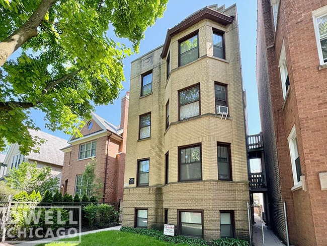 2119 W Giddings St, Unit 1