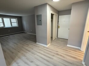 1213 34th Ave-Unit -4 in Melrose Park, IL - Building Photo - Building Photo