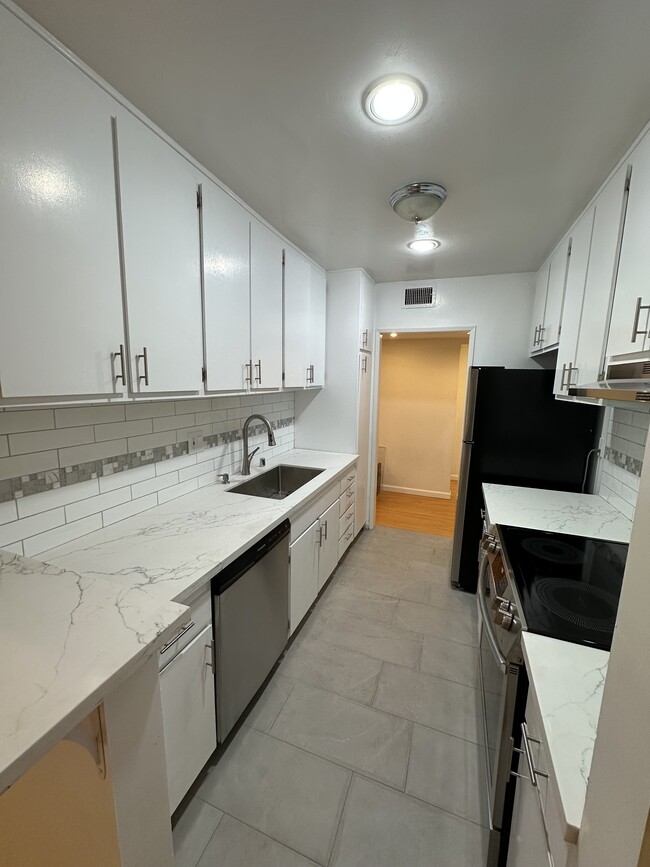 property at 18307 Burbank Blvd