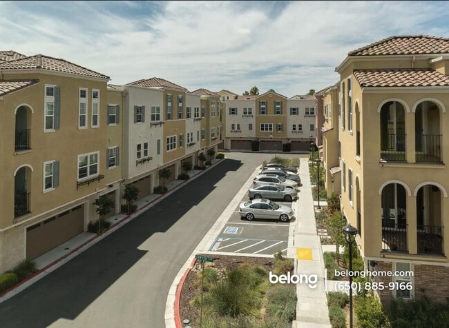 39872 Sawyer Terrace in Newark, CA - Building Photo - Building Photo