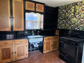 88 E Ido Ave in Akron, OH - Building Photo - Building Photo