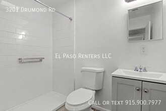 3201 Drumond Rd in El Paso, TX - Foto de edificio - Building Photo
