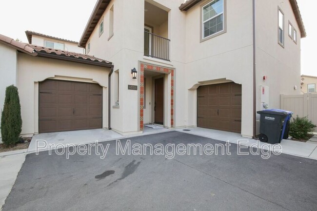 45314 Via Vela in Temecula, CA - Building Photo - Building Photo
