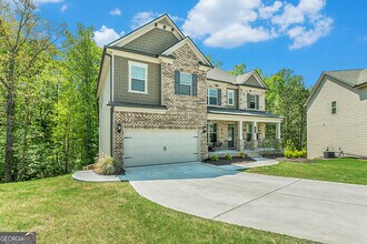 138 Logan Pass Dr in Loganville, GA - Building Photo - Building Photo