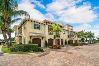 3770 County Line Rd in Tequesta, FL - Building Photo - Building Photo