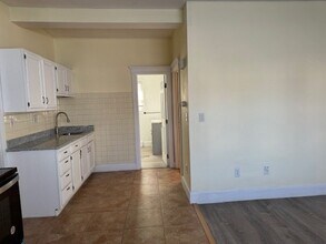 79 Marlborough St-Unit -1 in Lowell, MA - Building Photo - Building Photo