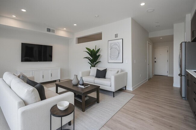 615 W Peace St in Raleigh, NC - Building Photo - Building Photo