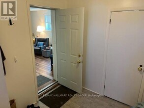 8 Carlotta Ave in Ottawa, ON - Building Photo - Building Photo
