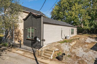 1012 Jackson St in Covington, KY - Building Photo