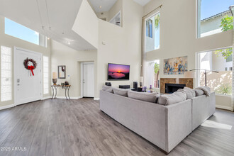 7557 E McLellan Ln in Scottsdale, AZ - Building Photo - Building Photo
