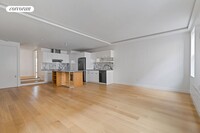 255 W 18th St in New York, NY - Building Photo - Building Photo