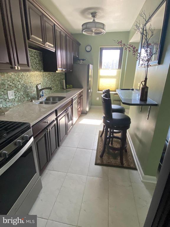 property at 1001 St Paul St