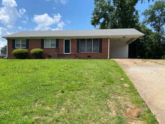95 Ayers Dr