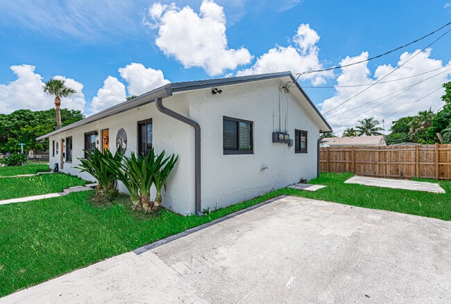 property at 2015 Wilkins Ave