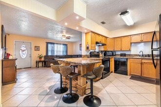 900 King Orange Dr in Fort Pierce, FL - Building Photo - Building Photo