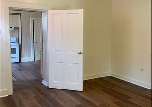 1 E Water St in Smithsburg, MD - Building Photo - Building Photo